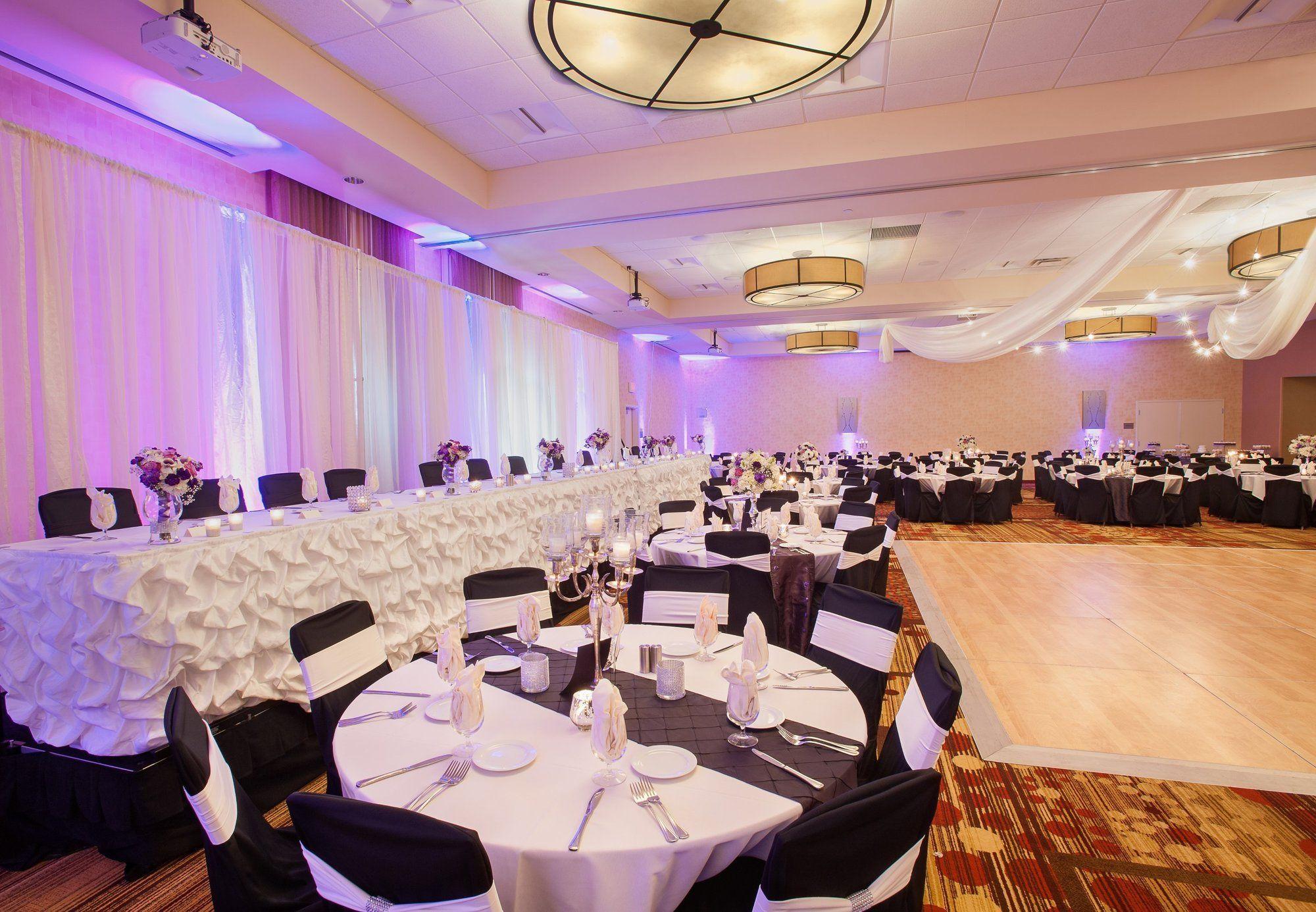 Courtyard Mankato Hotel & Event Center Экстерьер фото